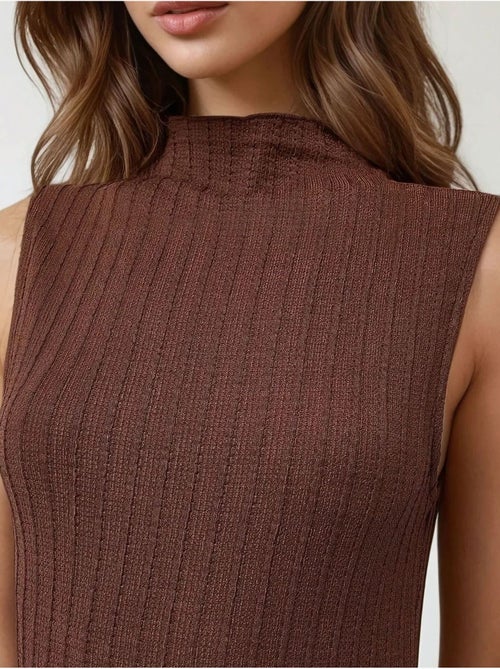 Vestido comprido bodycon com decote halter texturizado - Kiabi Vestido comprido bodycon com decote halter texturizado - Kiabi