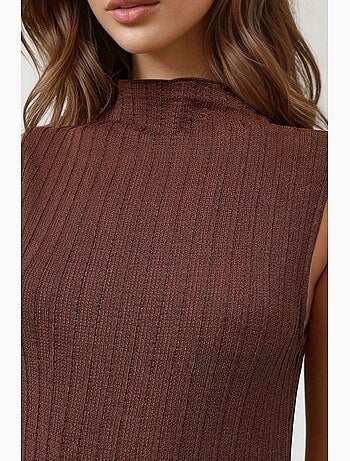 Vestido comprido bodycon com decote halter texturizado hiccup