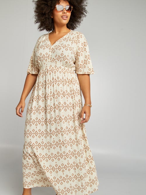 Vestido comprido borboleta - Kiabi