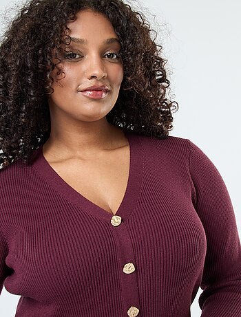 Vestido comprido canelado com botões dourados