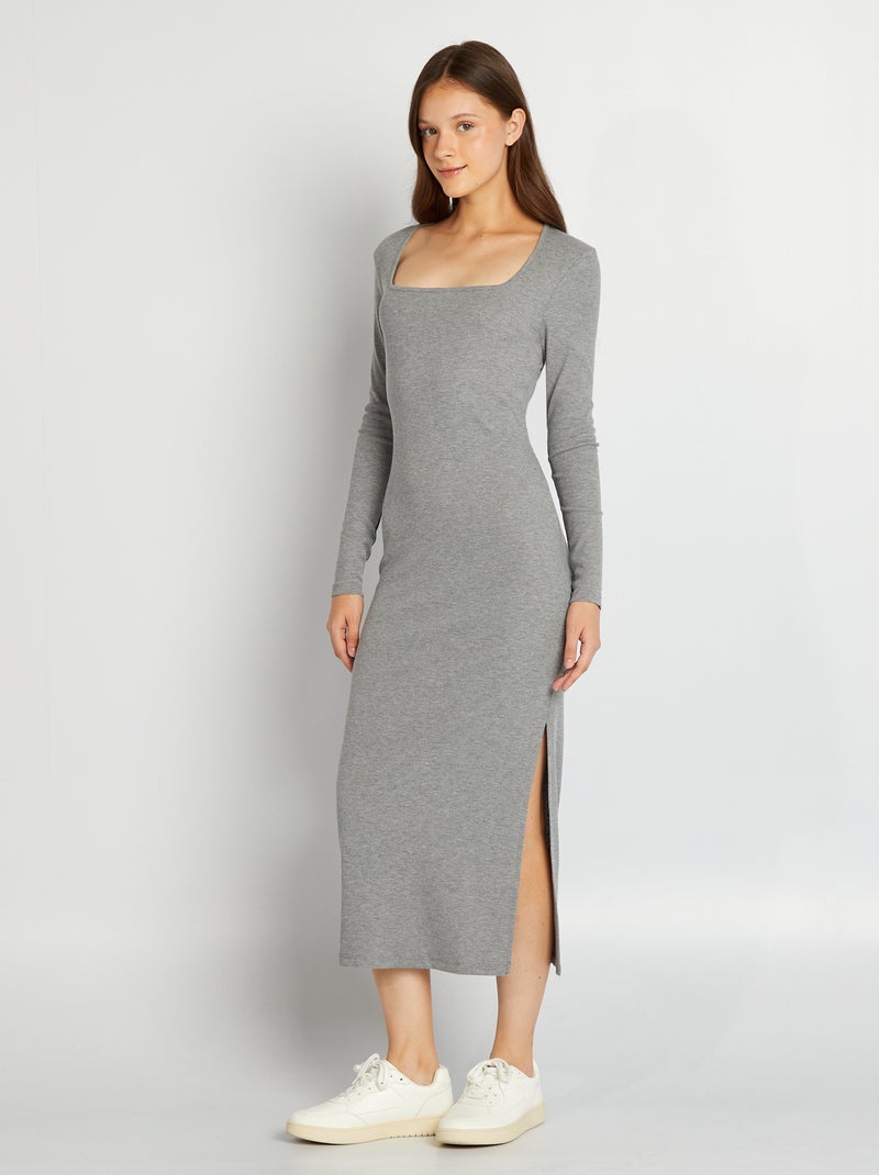 Vestido comprido canelado com gola quadrada CINZA - Kiabi