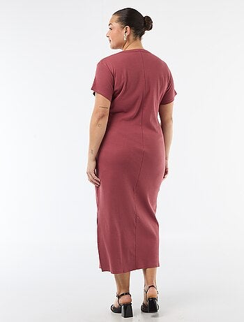 Vestido comprido canelado de manga curta