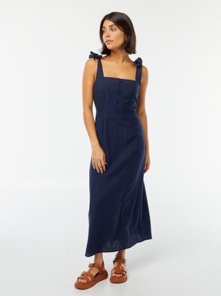 Vestido comprido com alças em mistura de linho