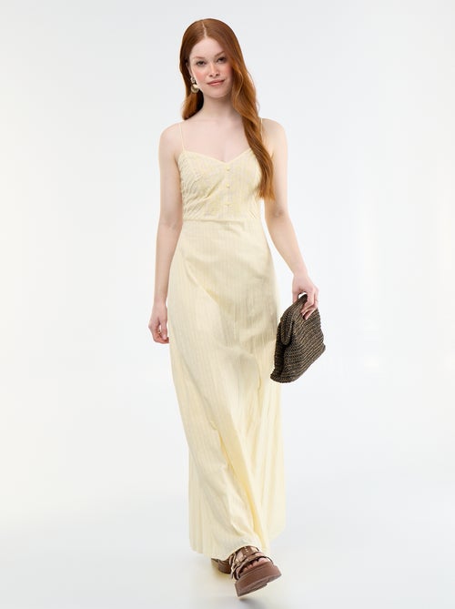 Vestido comprido com alças finas e bordados - Kiabi