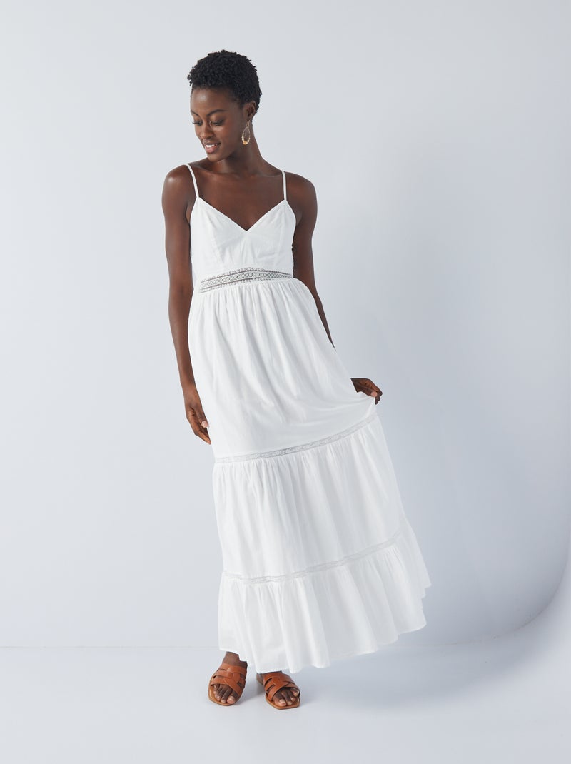 Vestido comprido com aplicação de renda Branco - Kiabi