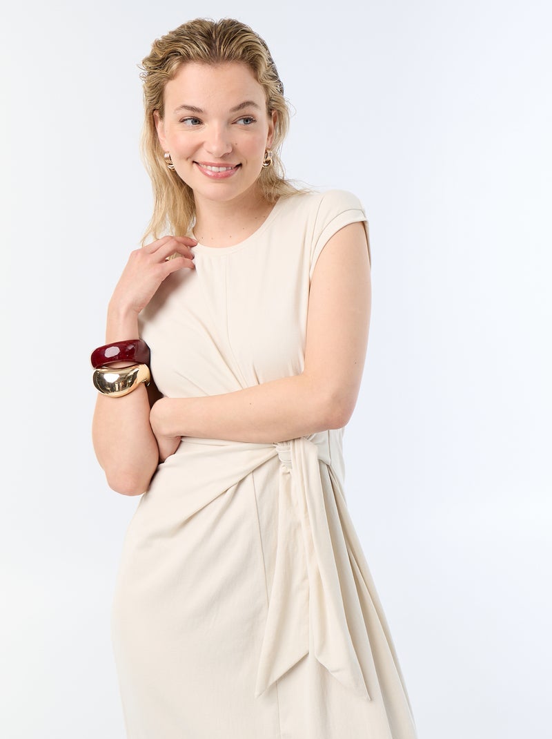 Vestido comprido com atilho Bege - Kiabi