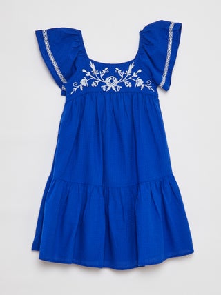 Vestido comprido com bordados