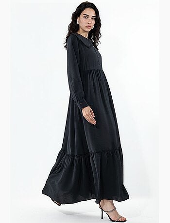 Vestido comprido com colarinho baby e fecho de botões bdart