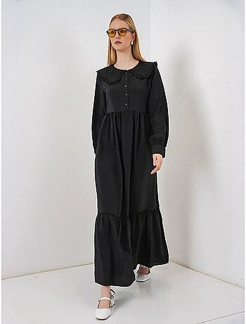 Vestido comprido com colarinho baby e fecho de botões bdart