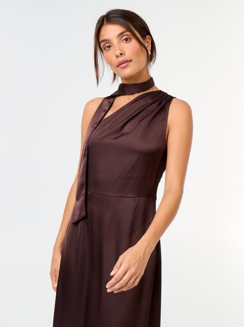 Vestido comprido com corte assimétrico - Kiabi
