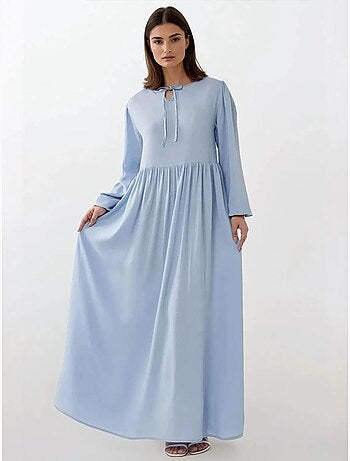 Vestido comprido com corte em a e gola redonda hiccup