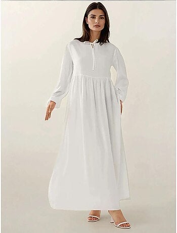 Vestido comprido com corte em a e gola redonda hiccup