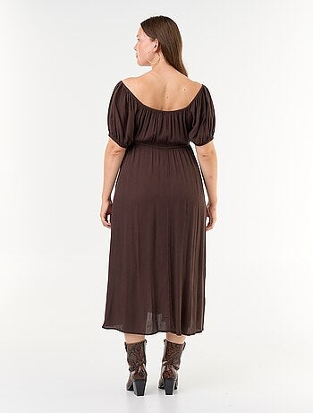 Vestido comprido com decote bardot