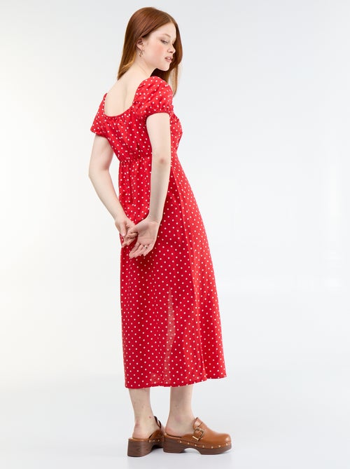 Vestido comprido com decote bardot - Kiabi