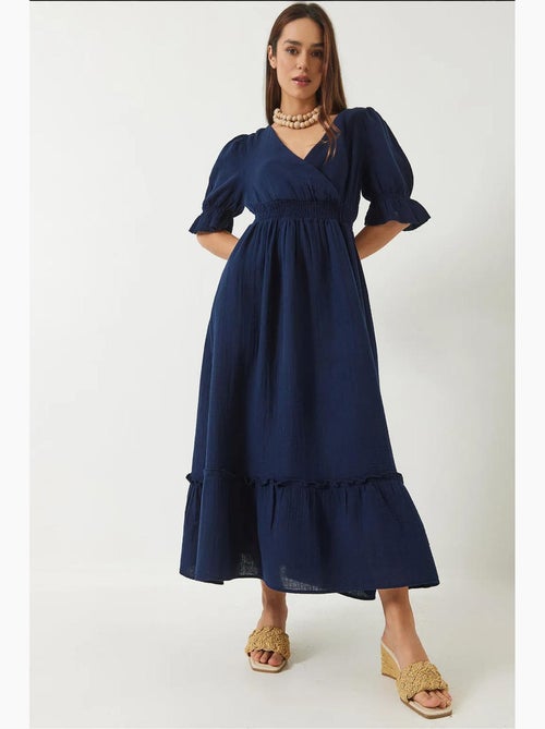Vestido comprido com decote cruzado, cintura elástica e mangas lucci - Kiabi Vestido comprido com decote cruzado, cintura elástica e mangas lucci - Kiabi