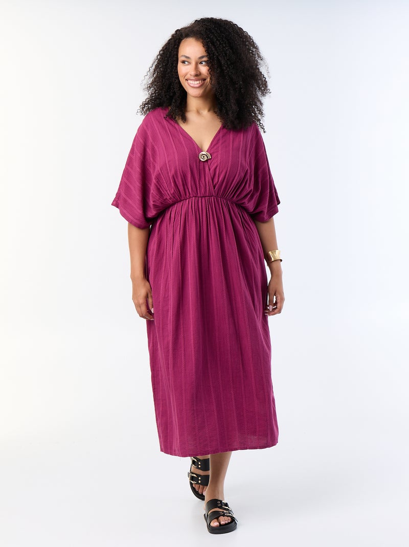 Vestido comprido com decote cruzado e joia fantasia Violeta - Kiabi