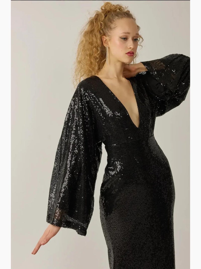 Vestido comprido com decote em v e manga anjo e lantejoulas hiccup Preto - Kiabi