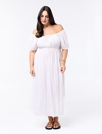 Vestido comprido com decote redondo