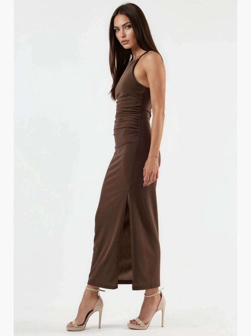 Vestido comprido com detalhe drapeado busem Castanho - Kiabi