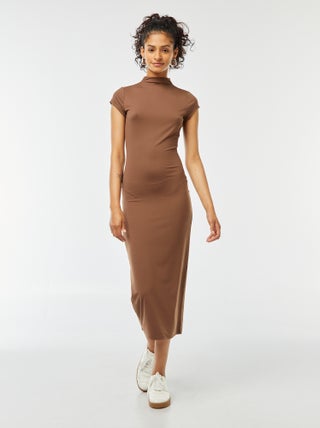 Vestido comprido com efeito pele de pêssego