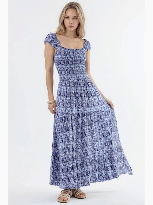 Vestido comprido com estampado paisley e gola quadrada busem - Kiabi Vestido comprido com estampado paisley e gola quadrada busem - Kiabi