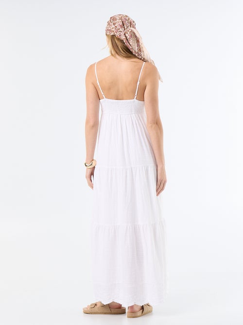 Vestido comprido com folhos - Kiabi