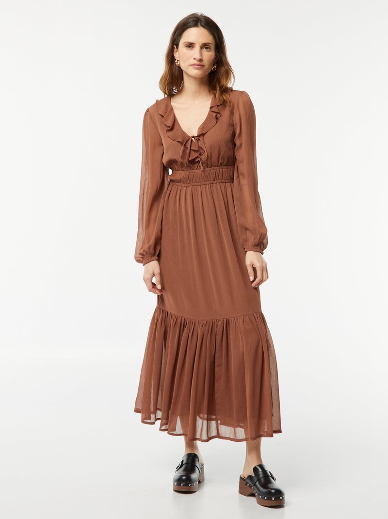 Vestido comprido com folhos CASTANHO - Kiabi