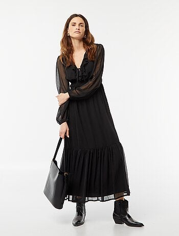 Vestido comprido com folhos