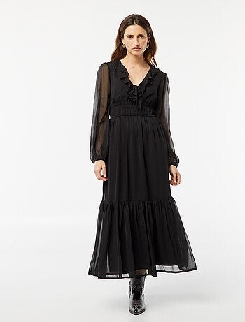 Vestido comprido com folhos