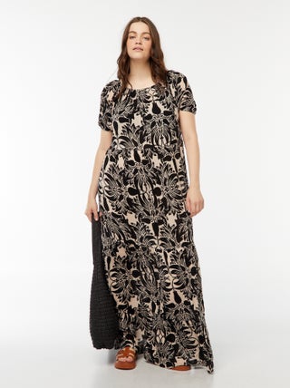 Vestido comprido com gola bardot