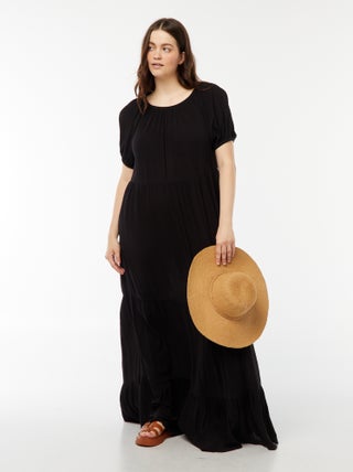 Vestido comprido com gola bardot