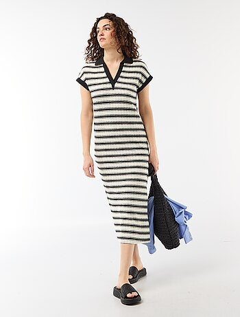Vestido comprido com gola polo