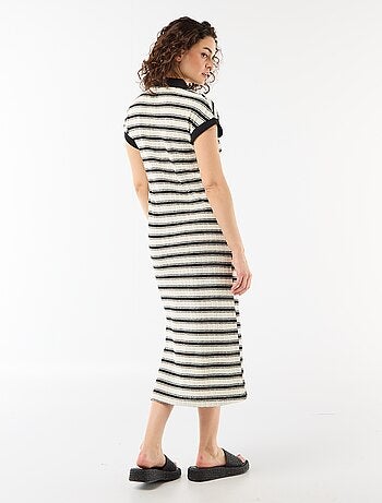 Vestido comprido com gola polo