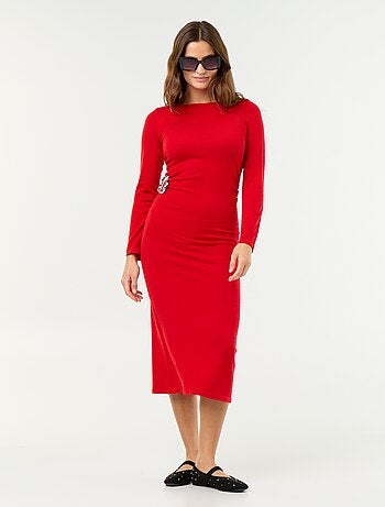 Vestido comprido com joia na cintura