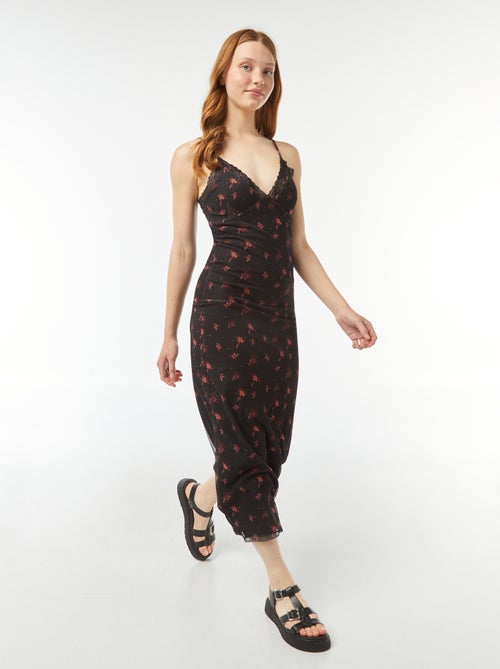 Vestido comprido com pormenores de renda e motivo - Kiabi