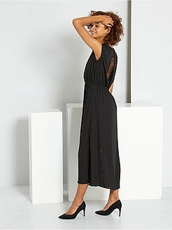 Vestido comprido com pormenores de renda - Kiabi