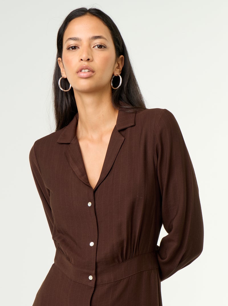 Vestido comprido corte camisa Castanho - Kiabi