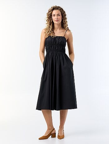 Vestido comprido de camadas liso