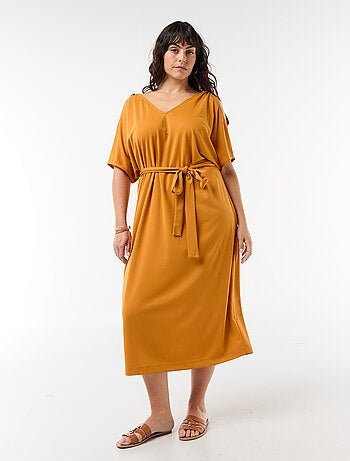 Vestido comprido de cerimónia com mangas curtas