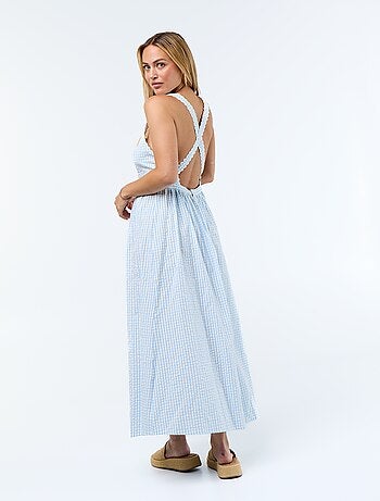 Vestido comprido de malha waffle com alças cruzadas