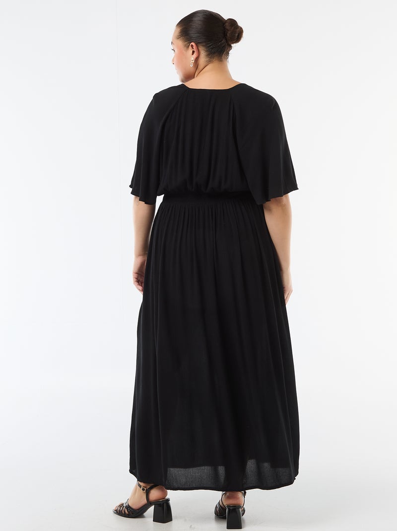 Vestido comprido de manga curta em material crepe Preto - Kiabi
