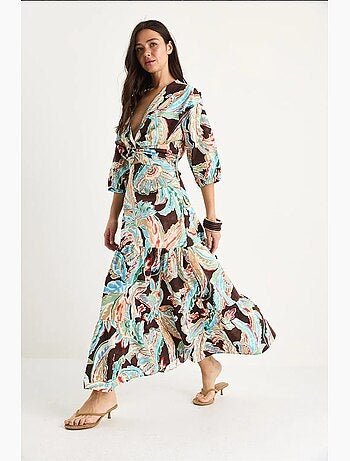 Vestido comprido de popelina com decote em v e estampado étnico com costas franzidas lucci