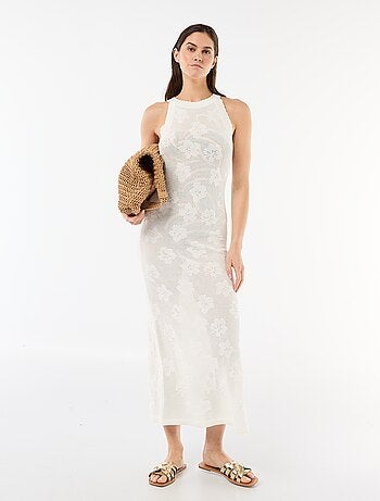 Vestido comprido de praia em malha crochet