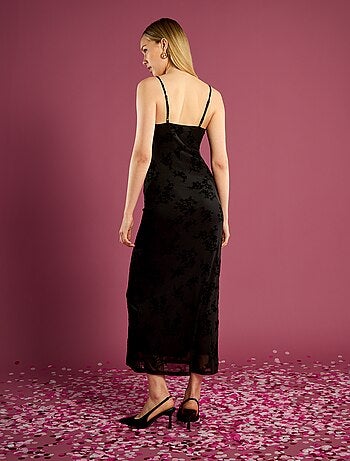 Vestido comprido de renda com padrão floral