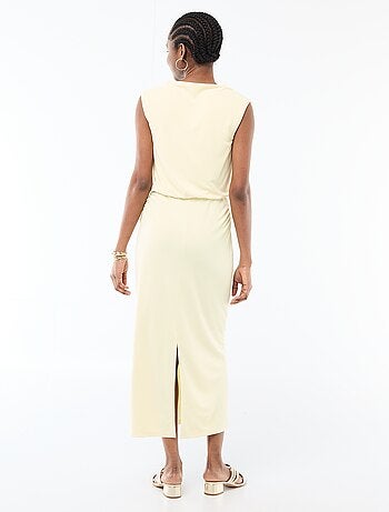 Vestido comprido drapeado com gola cowl