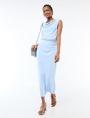 Vestido comprido drapeado com gola cowl