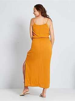 Vestido comprido em crepe - Kiabi