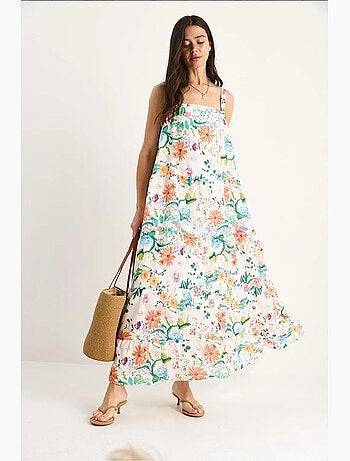 Vestido comprido em linho com estampado floral decote quadrado e alças forradas lucci