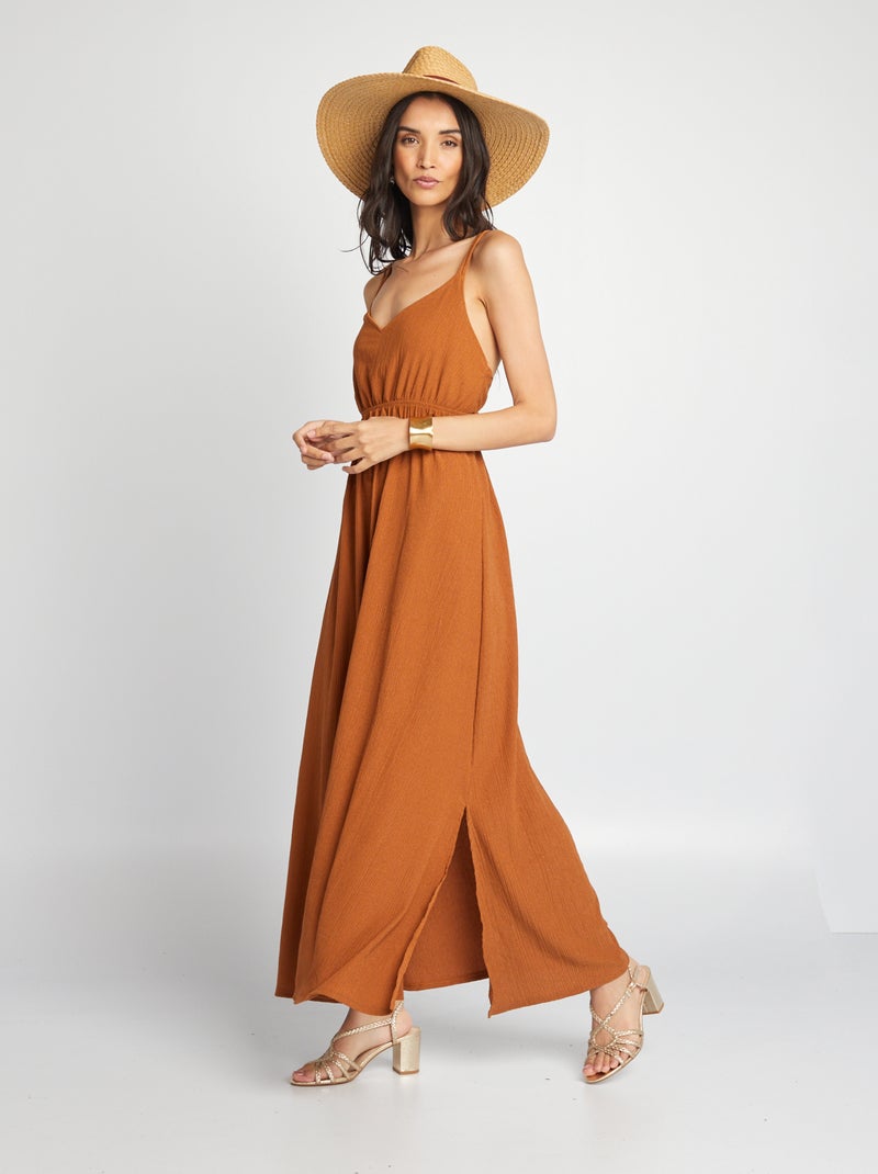 Vestido comprido em malha crepe CASTANHO - Kiabi