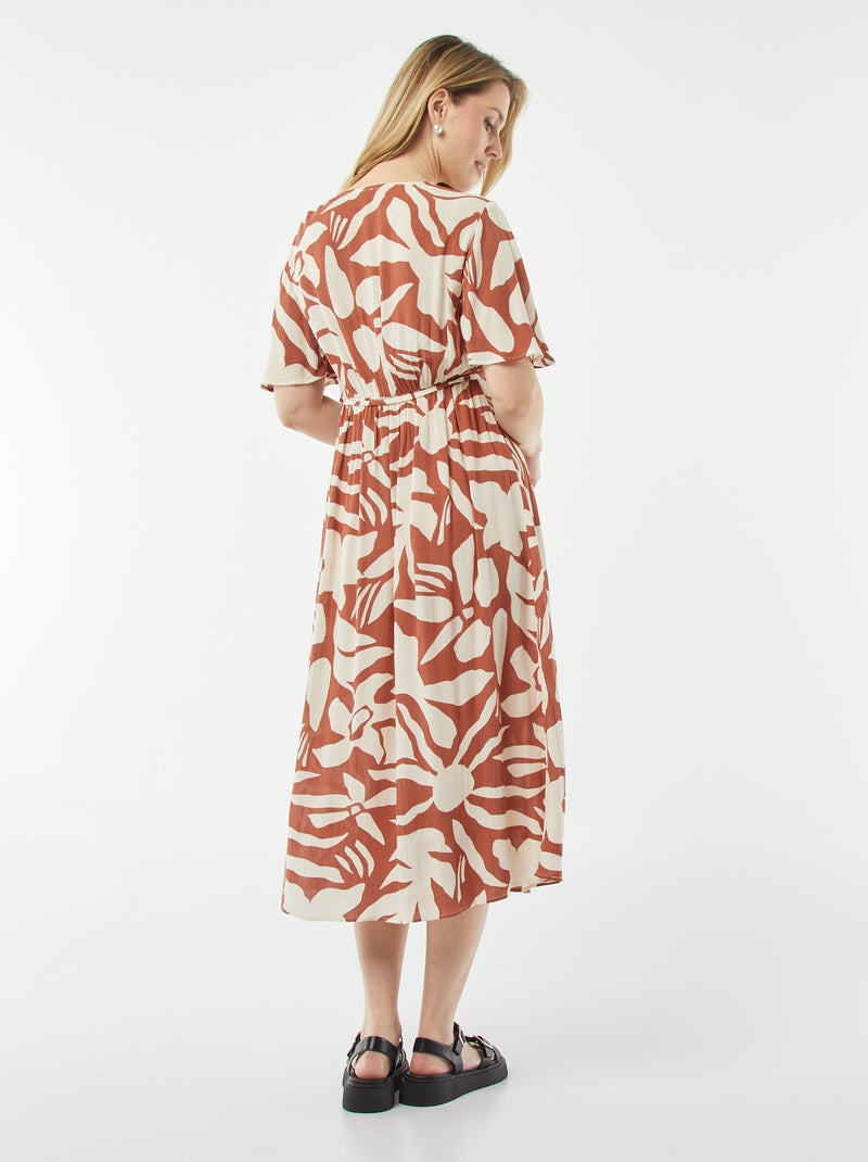 Vestido comprido em malha crepe CASTANHO - Kiabi